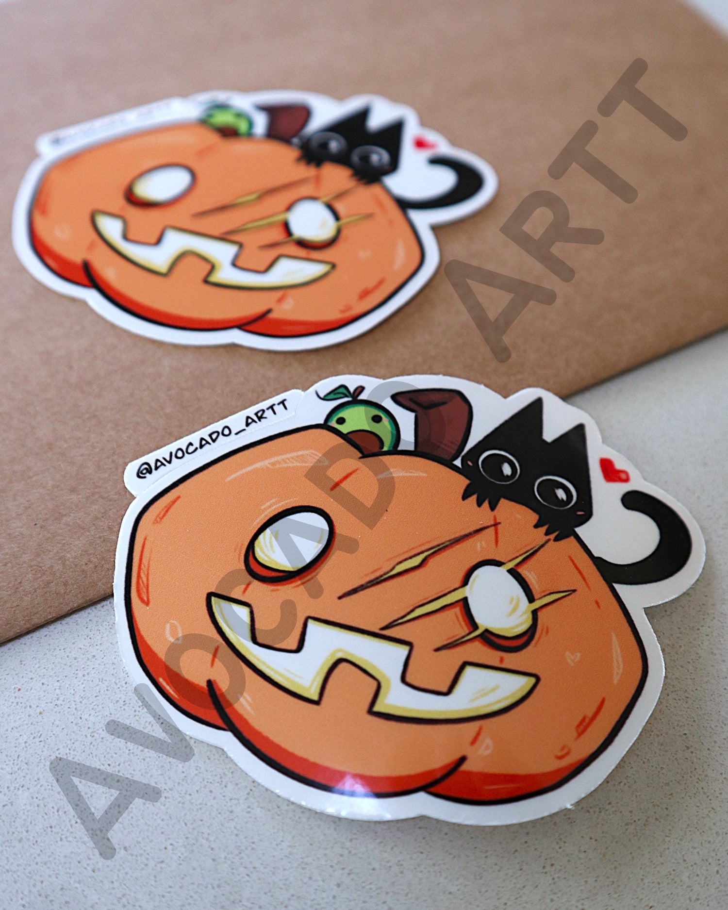 Halloween surprise | Avocado Artt